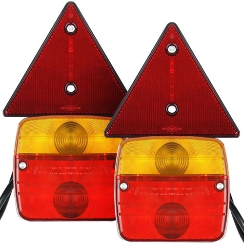 Zestaw-lamp-na-tyl-do-przyczepki-lawety-trojkat-L1070Z