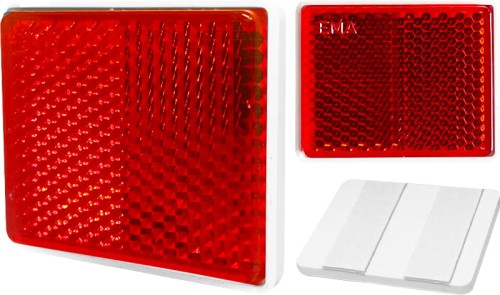 Odblask-ozdobny-czerwony-kwadratowy-z-tasma-samoprzylepny-tyl-zderzaka-1